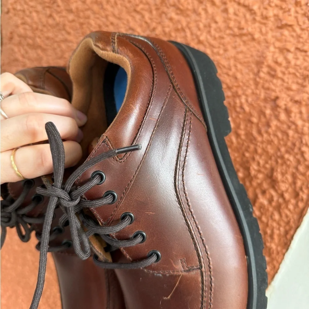 Men’s Instride Leather Dress Shoes Size 10.5 EUC Lace Up  Thick Sole